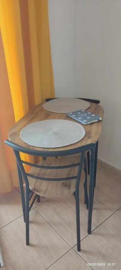 شقة Casa Gio-Monolocale Con Piscina Riscaldata طوستا ديل سيلونثيو إسبانيا