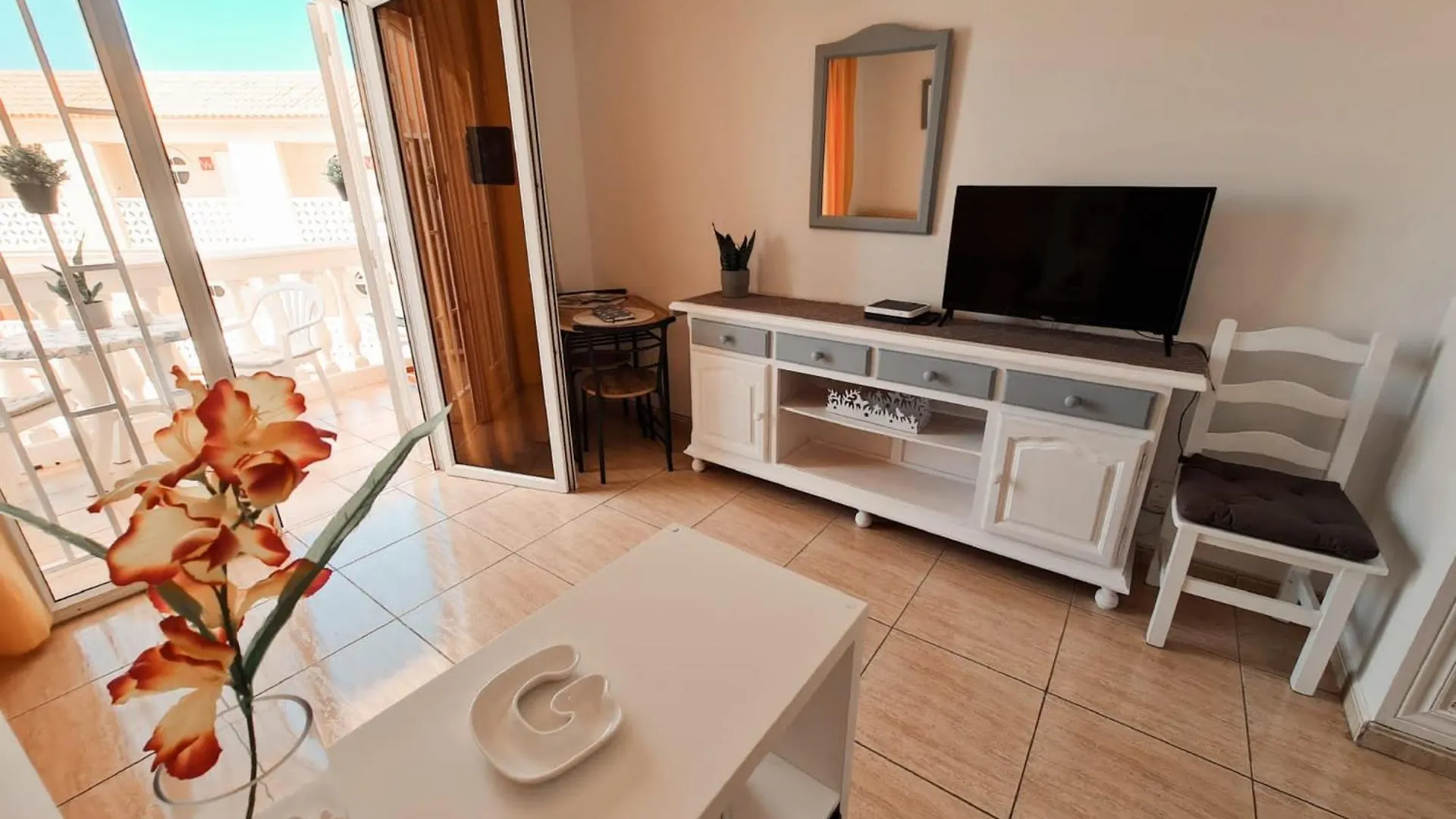 شقة Casa Gio-Monolocale Con Piscina Riscaldata طوستا ديل سيلونثيو إسبانيا